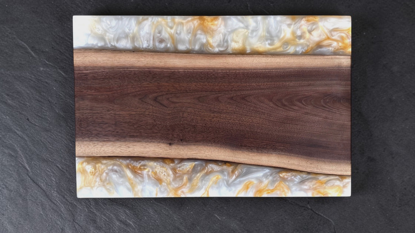 Peras Series: Outer Edge Resin Framed Serving Tray - White Marble Swirl
