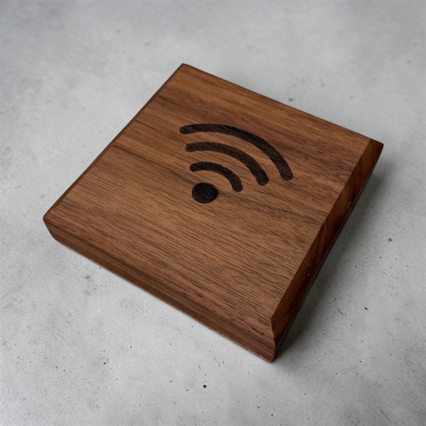 Tabletop Porter with Smart Action Tag Integration